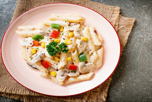 Alfredo Pasta In White Sause